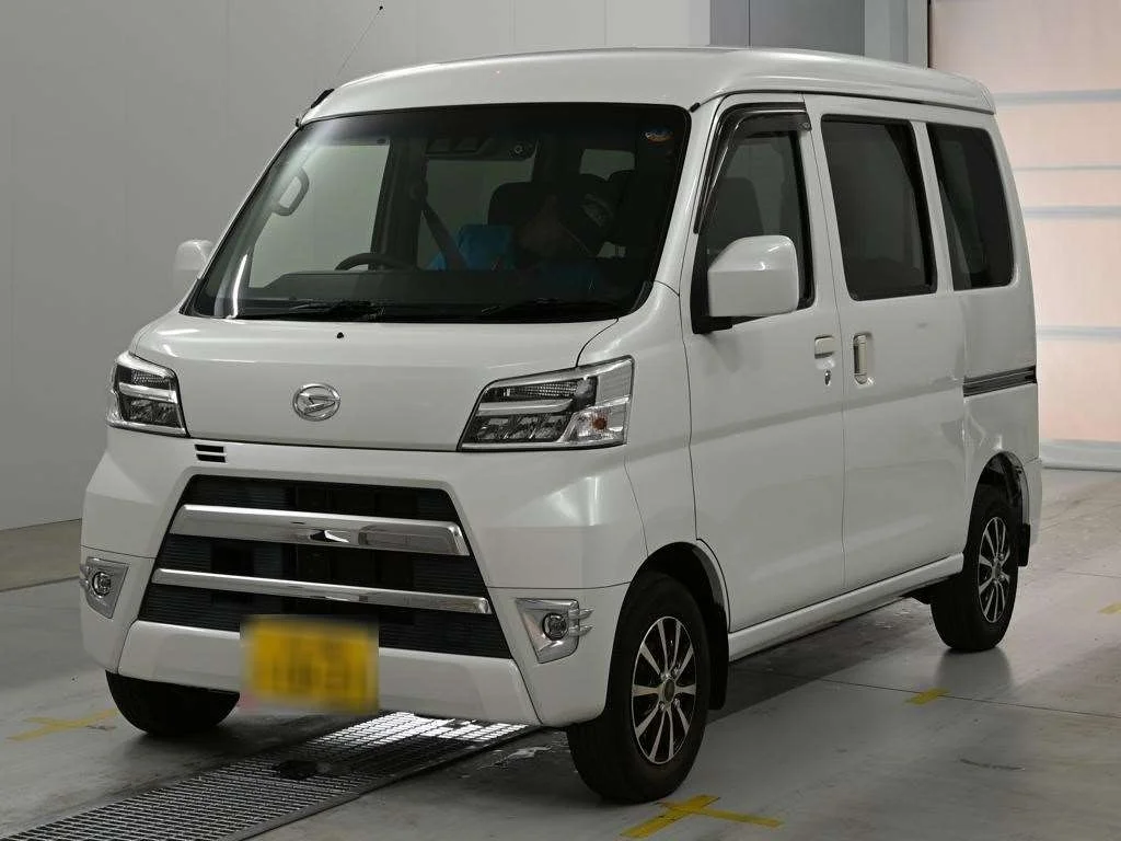 Daihatsu Hijet Cargo S321V 2021
